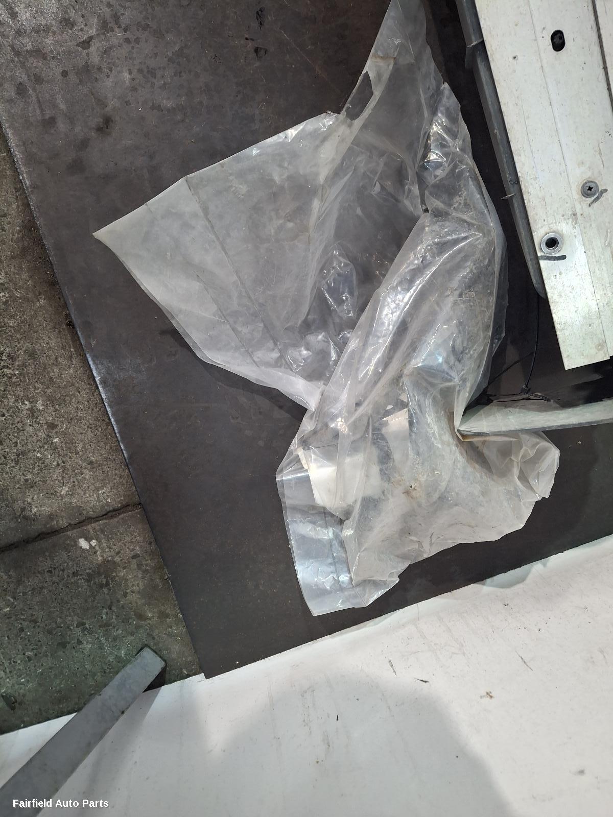 2017-2025 Ldv D90 Side Step Skirt