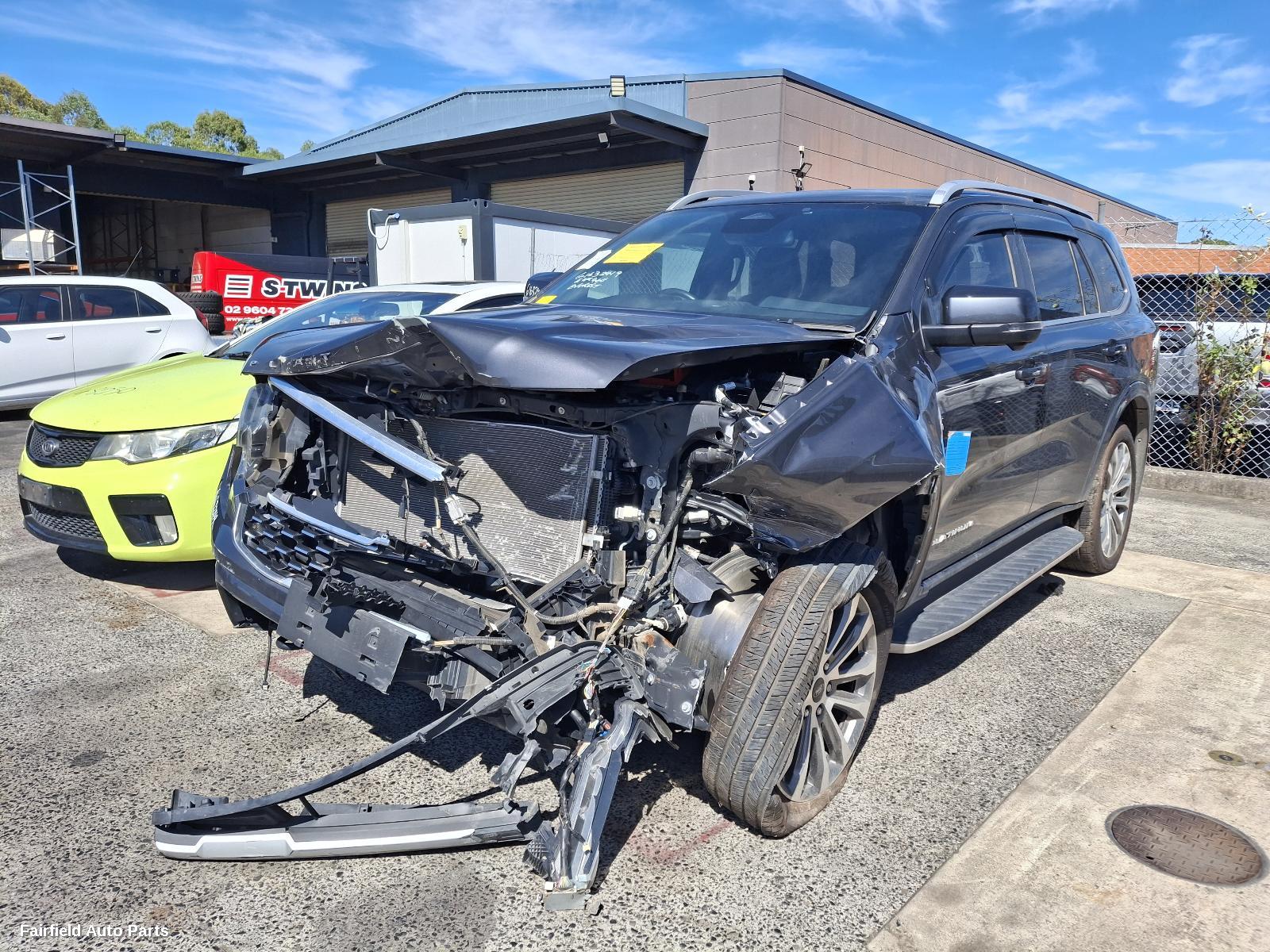2024 Ford Everest Side Step Skirt