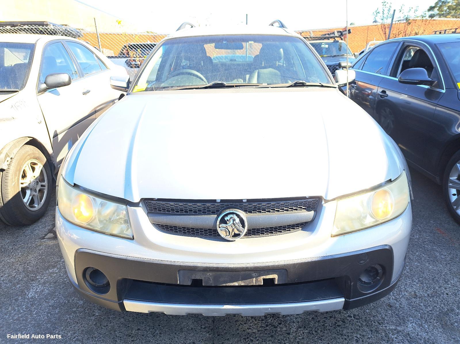 2006 Holden Commodore Right Guard