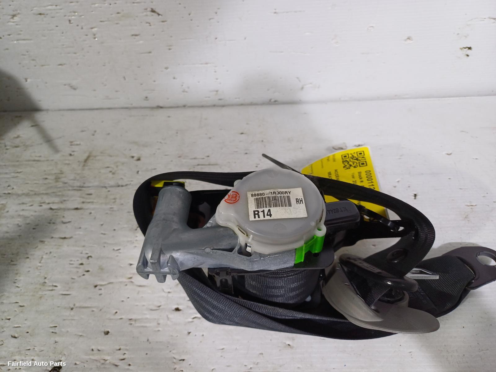 2011-2019 Hyundai Accent Seatbelt Stalk