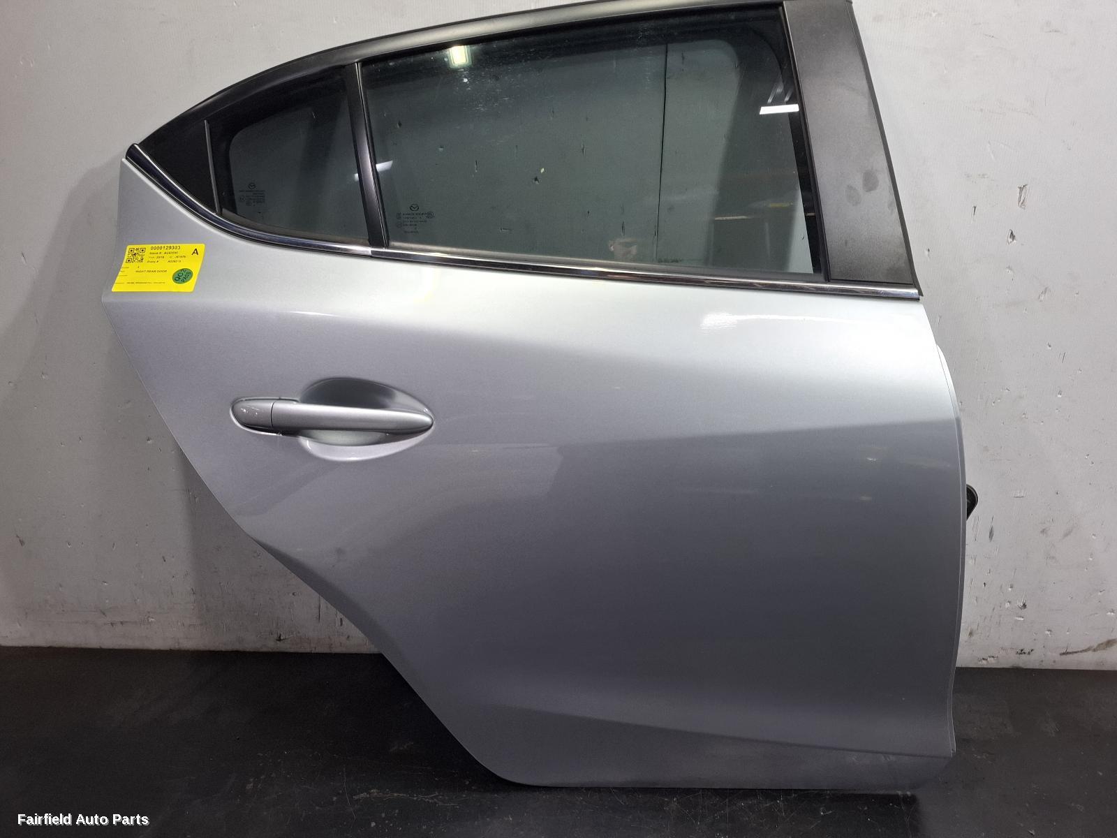 2013-2019 Mazda 3 Right Rear Door Sliding