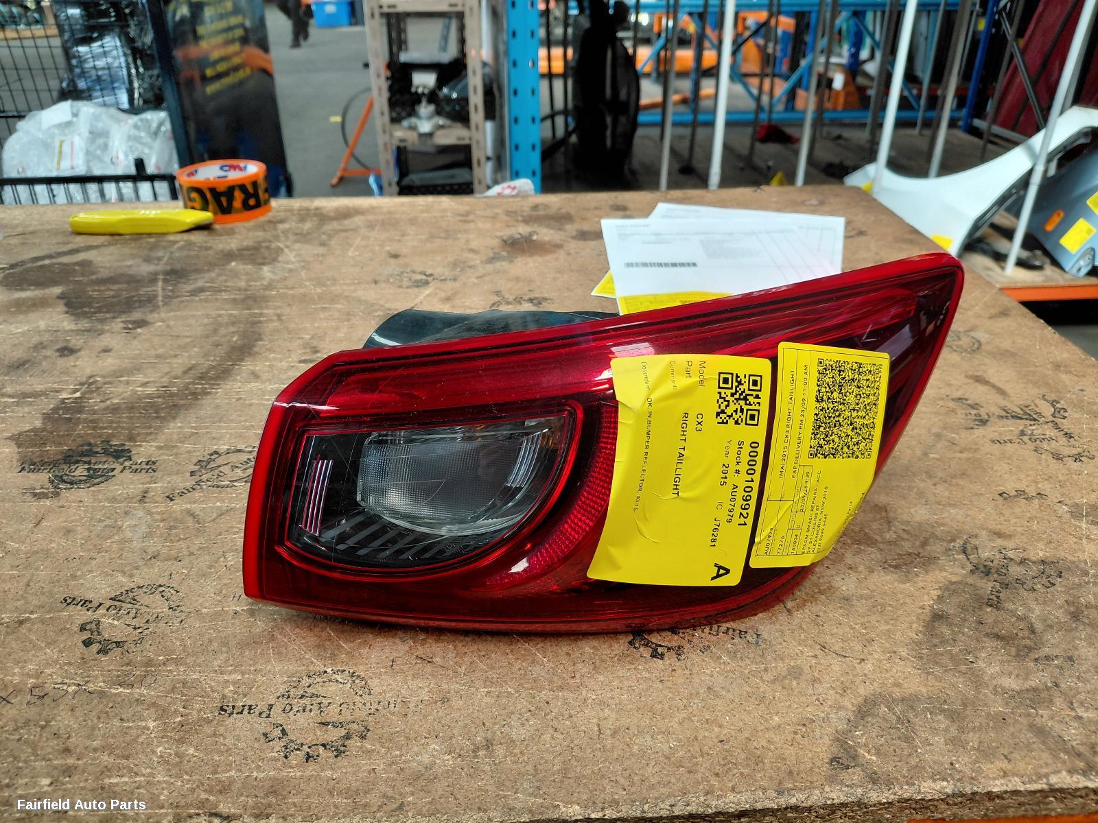 2015-2018 Mazda Cx3 Right Taillight