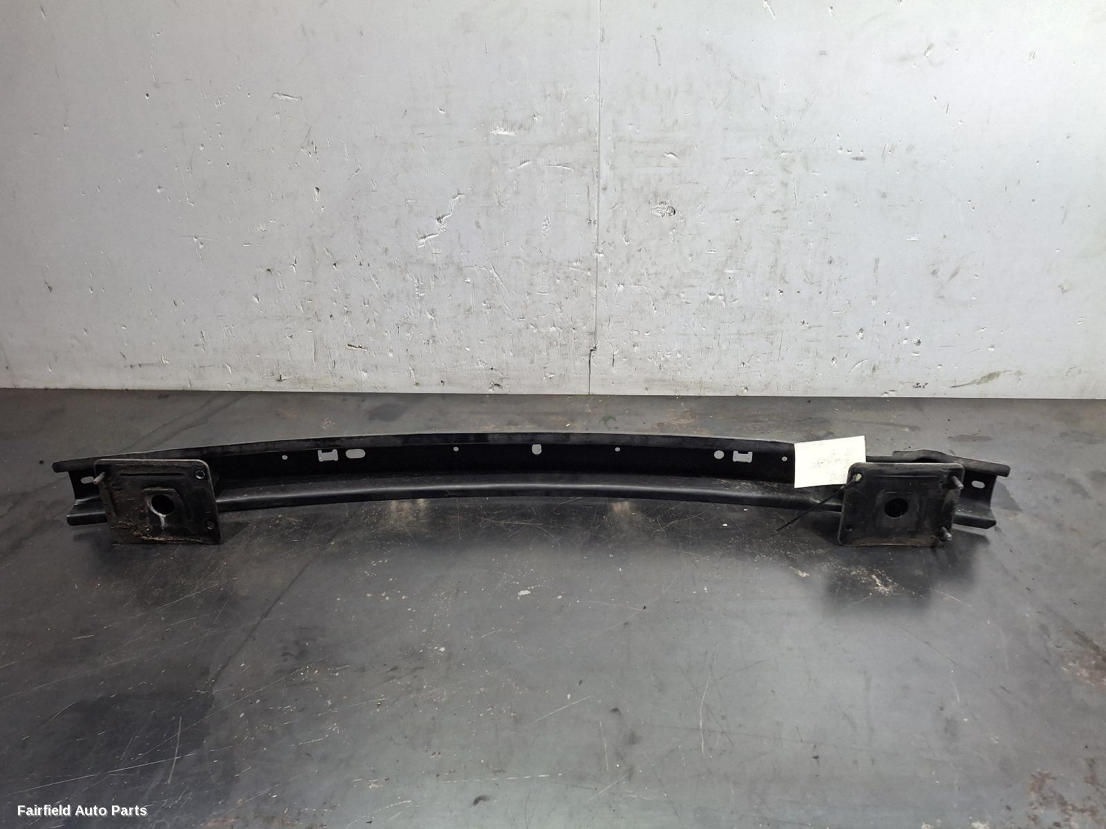 2004-2015 Volkswagen Caddy R Bar Bracket Reinfo