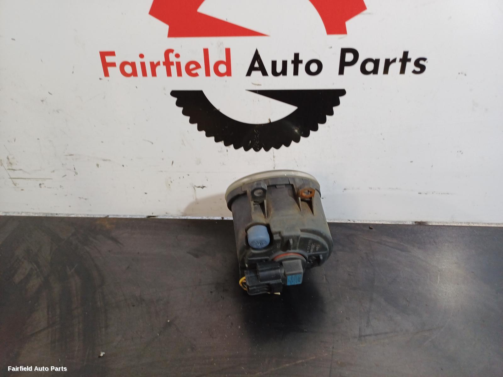 2006-2009 Toyota Aurion Left Indicator Fog Side