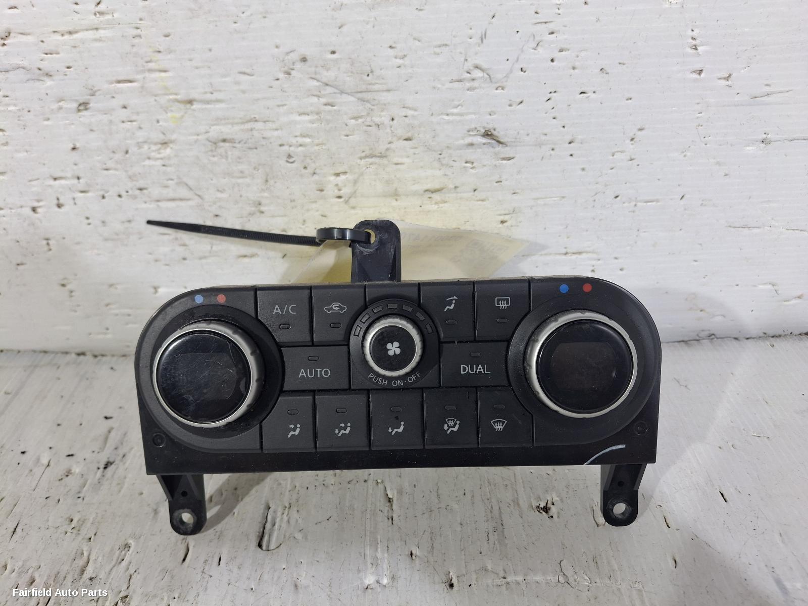 2007-2014 Nissan Dualis Heater Ac Controls