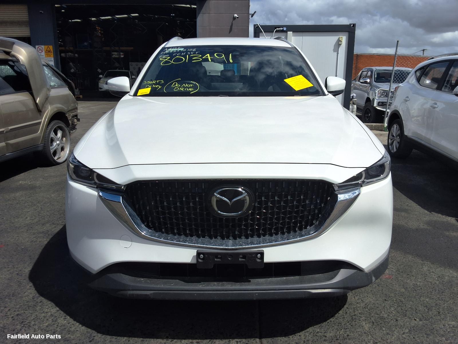 2022-2023 Mazda Cx8 Rear Garnish