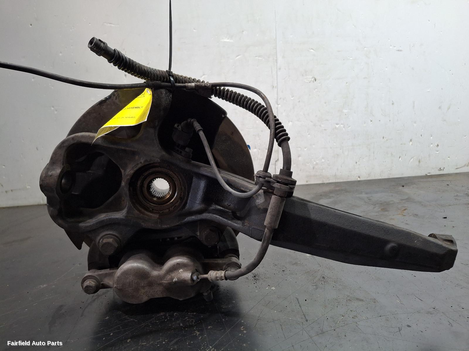 2010-2022 Volkswagen Amarok Left Front Hub Assembly