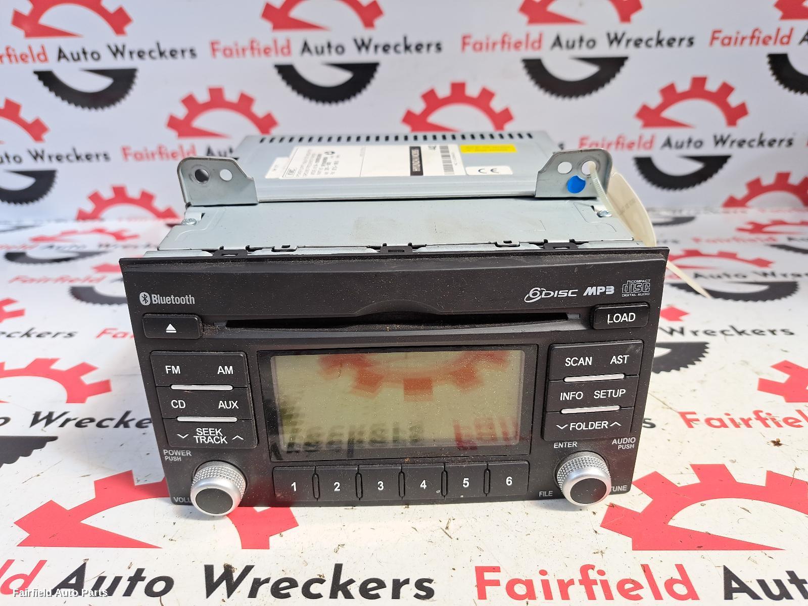 2005-2014 Kia Carnival/grand Carnival Radio Cd Dvd Sat Tv
