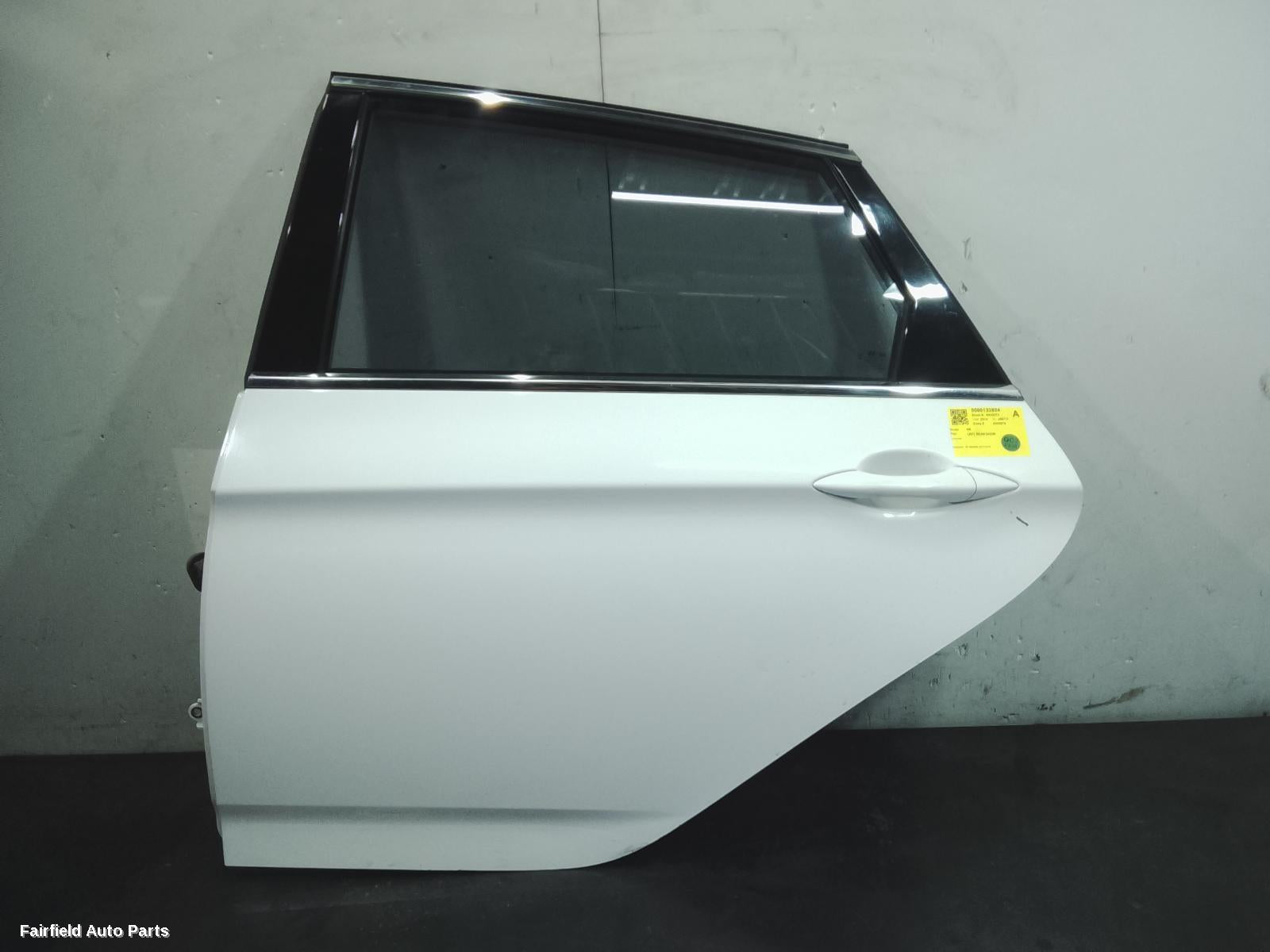 2011-2019 Hyundai I40 Left Rear Door Sliding