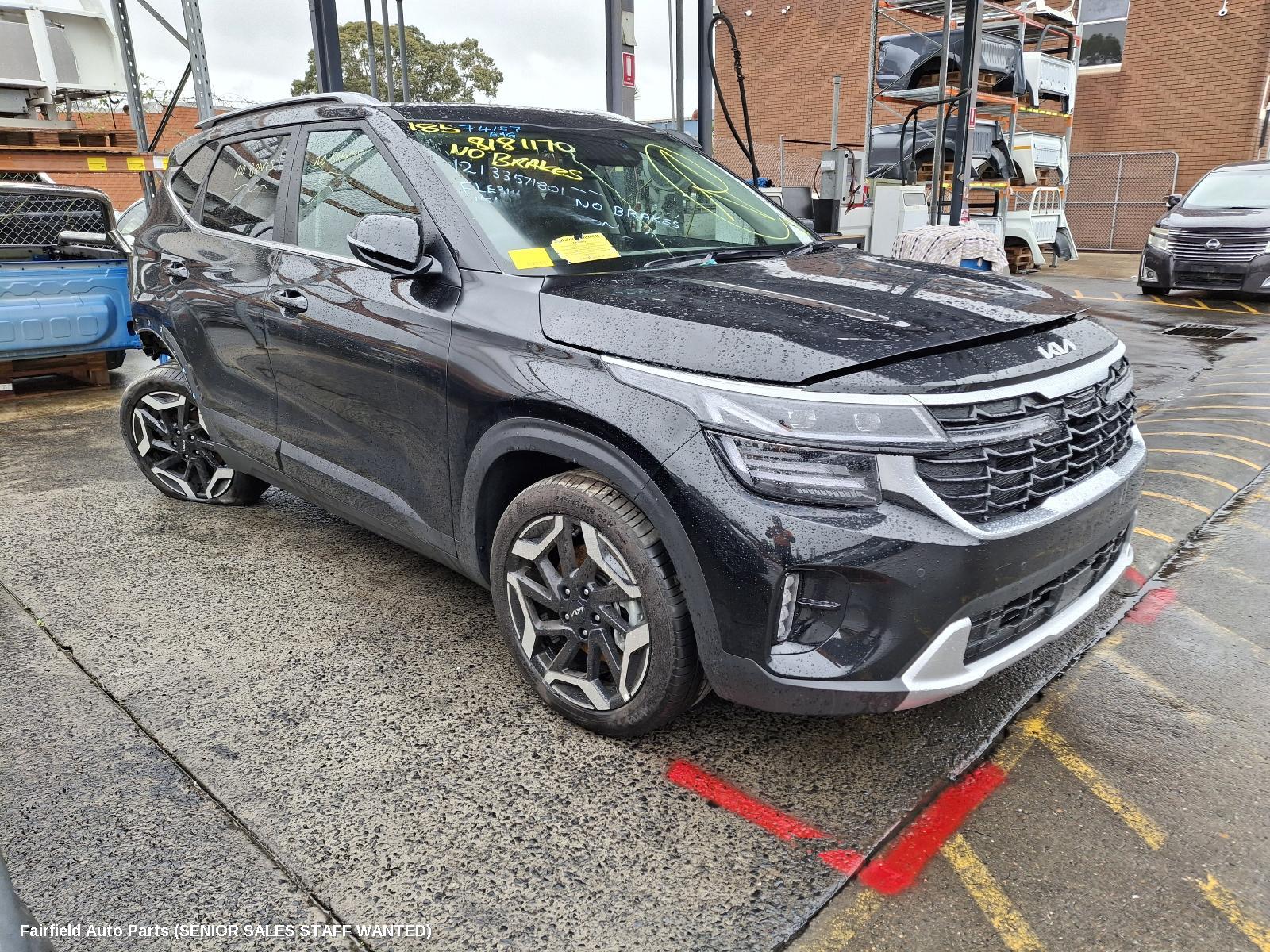 2024 Kia Seltos Right Headlamp