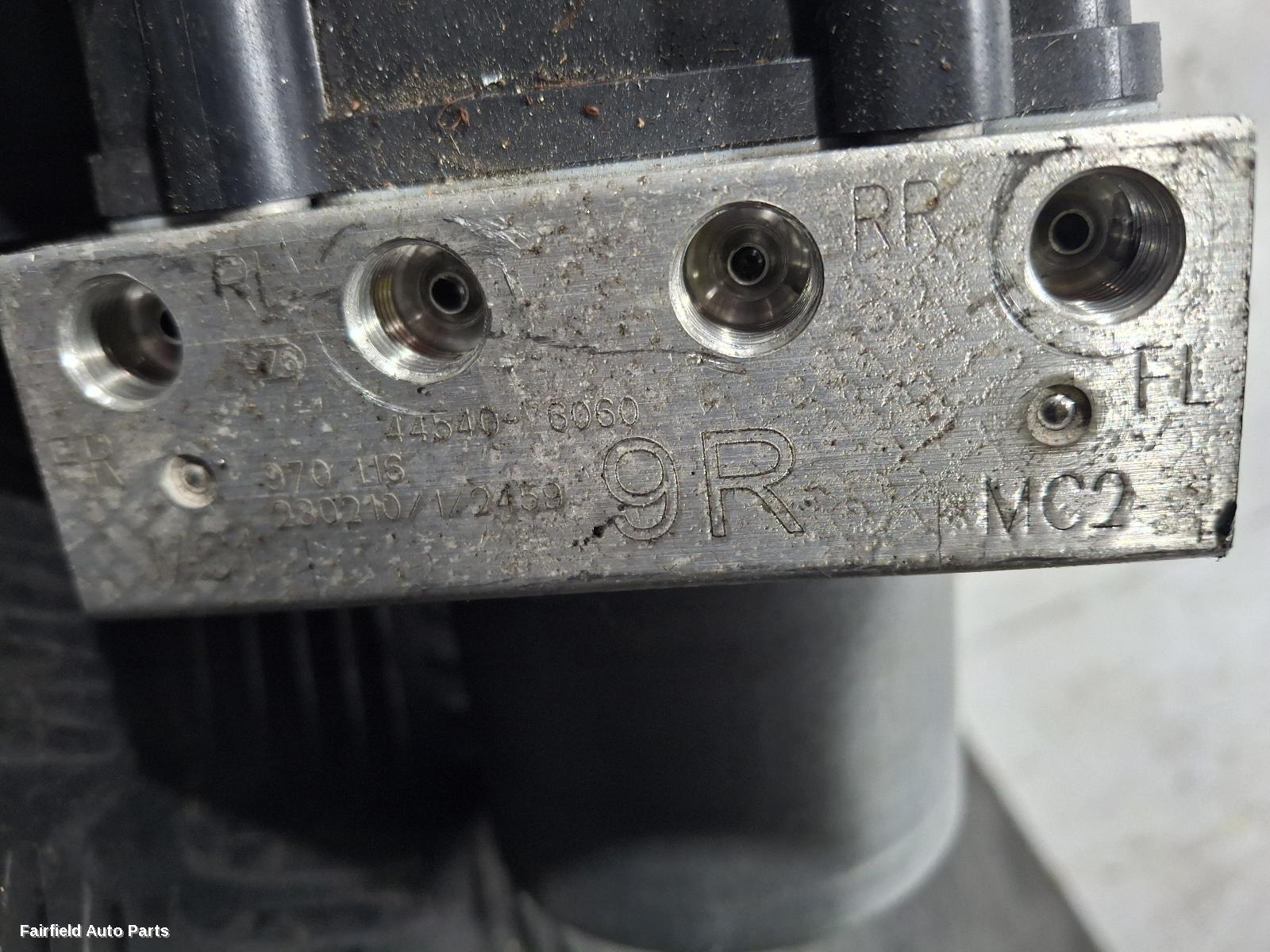 2018-2023 Lexus Ux Airbag Module Sensor