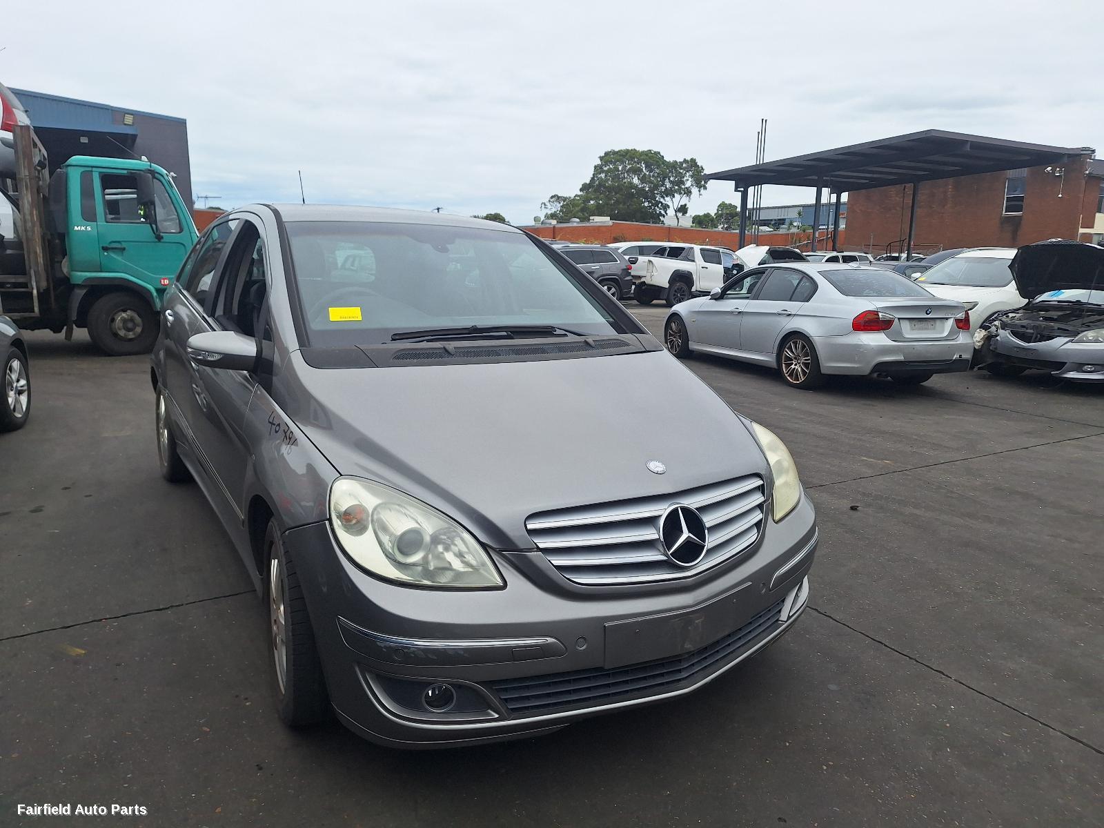 2007 Mercedes B Class Right Front Window Reg Motor