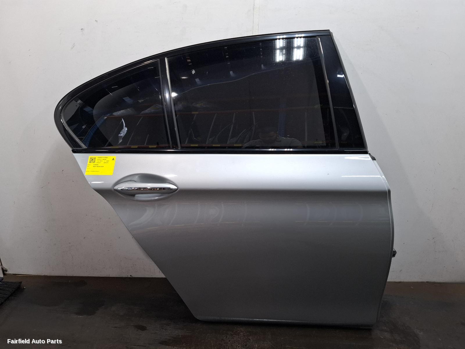 2010-2017 Bmw 5 Series Right Rear Door Sliding