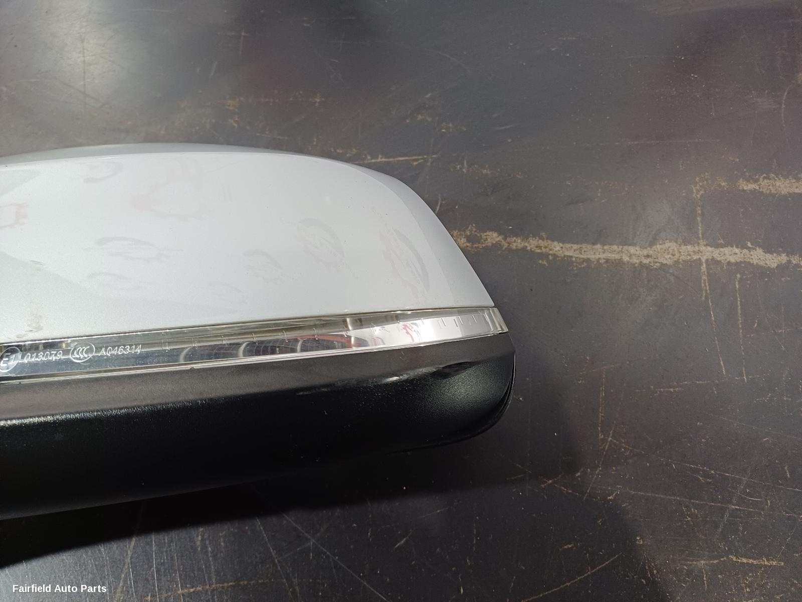 2011-2012 Bmw 3 Series Left Door Mirror