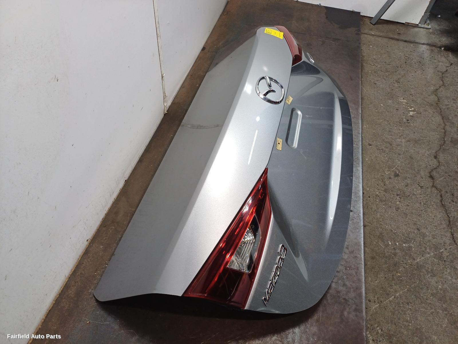 2013-2019 Mazda 3 Bootlid Tailgate