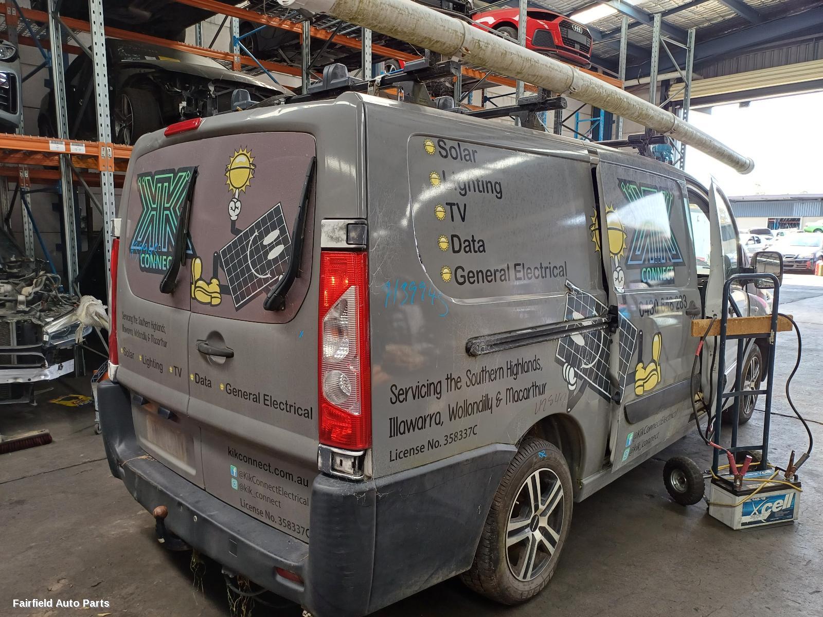 2008 Fiat Scudo Left Headlamp