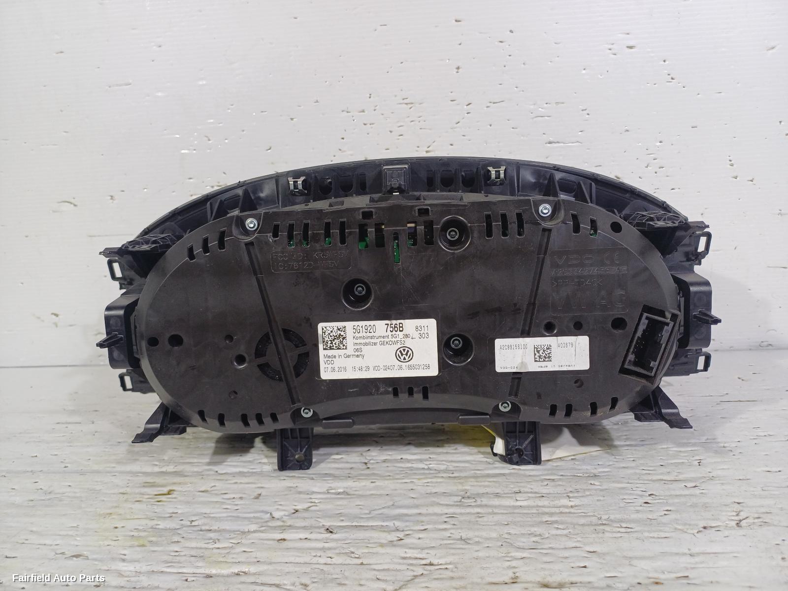2012-2017 Volkswagen Golf Instrument Cluster