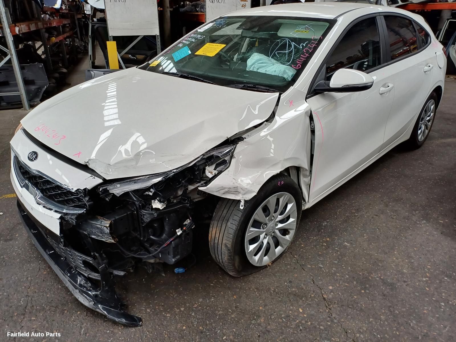 2020 Kia Cerato Left Taillight