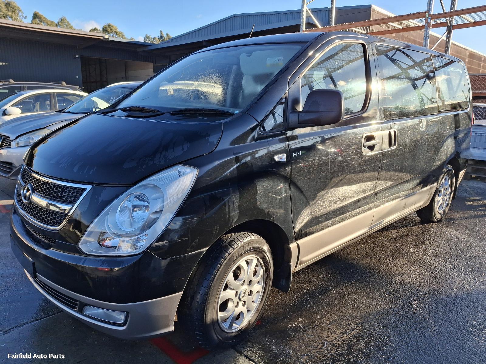 2012 Hyundai Iload/imax Fan