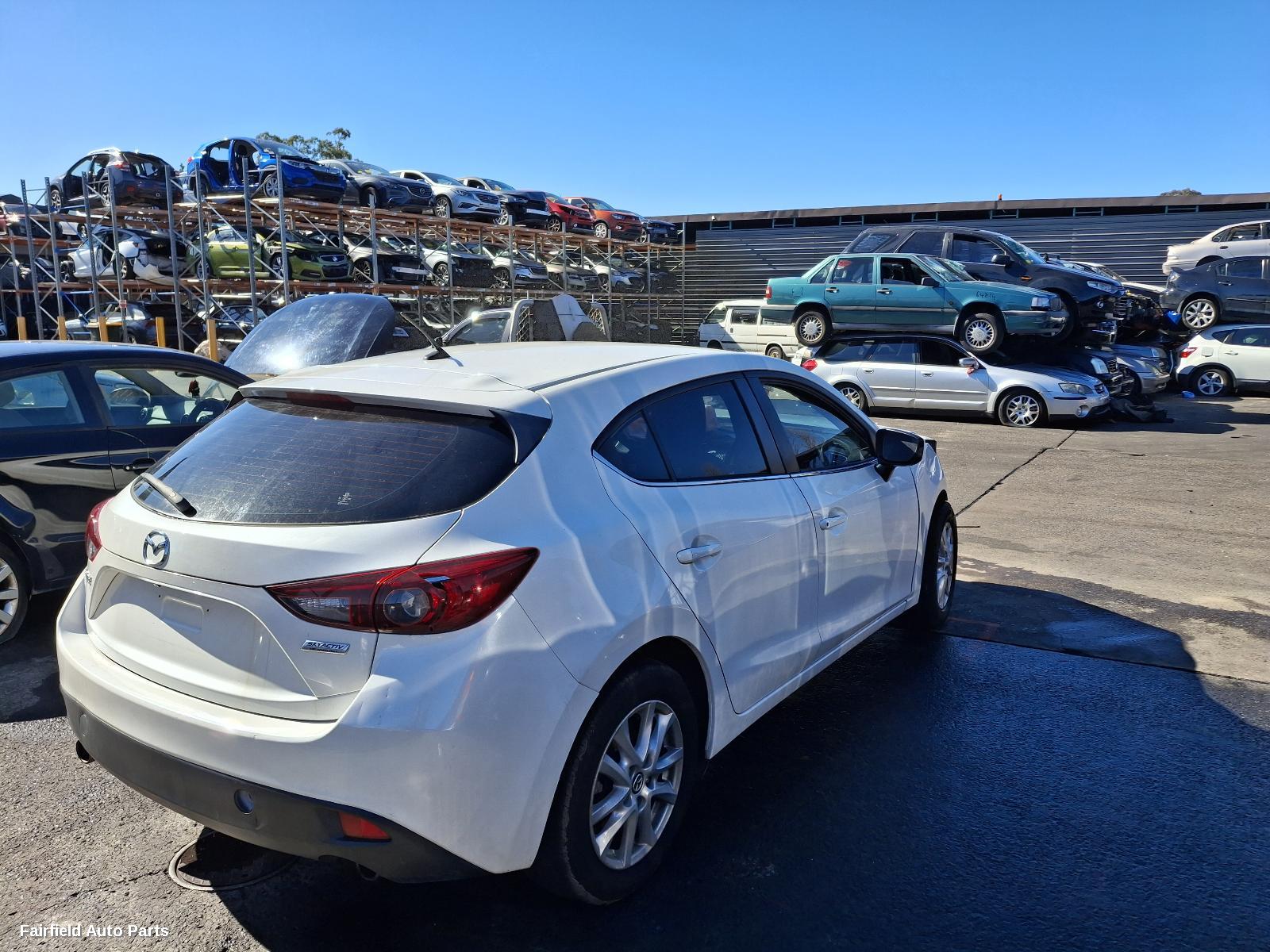 2014 Mazda 3 Left Rear Door Sliding