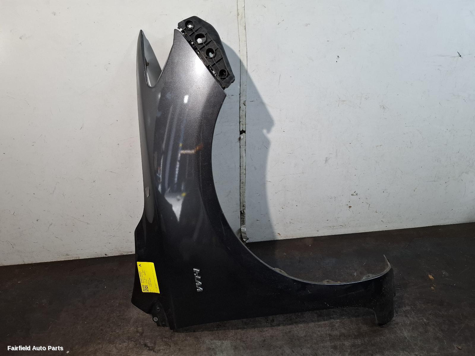2010-2013 Toyota Corolla Right Guard