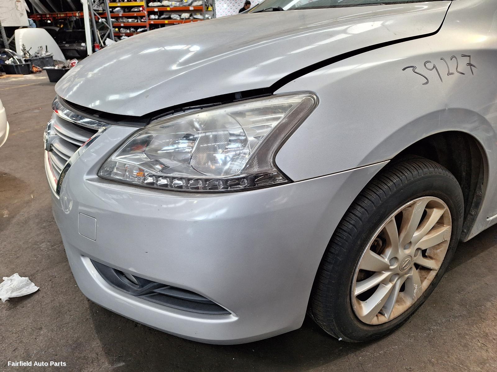 2012-2017 Nissan Pulsar Right Door Mirror