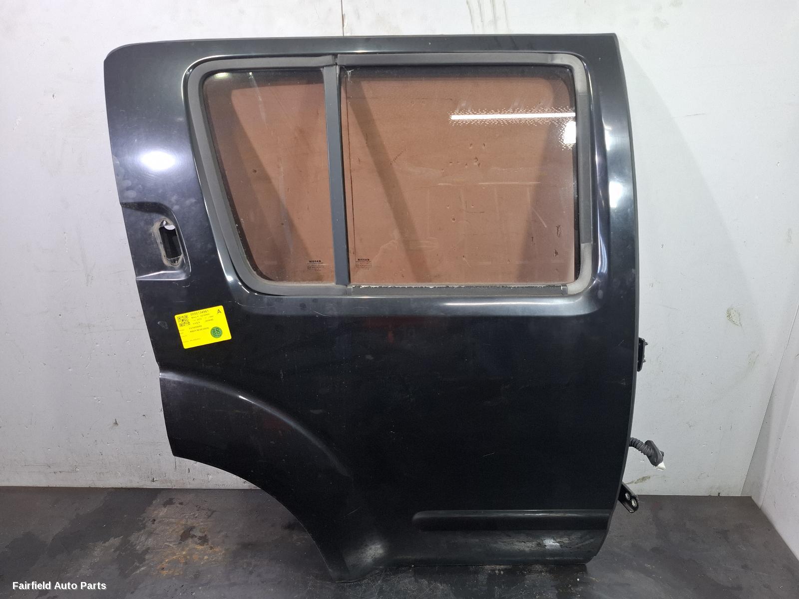 2005-2013 Nissan Pathfinder Right Rear Door Sliding