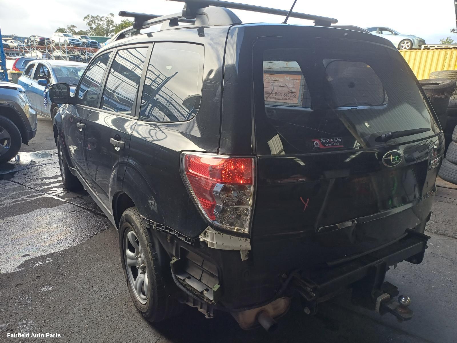 2010 Subaru Forester Right Front Strut