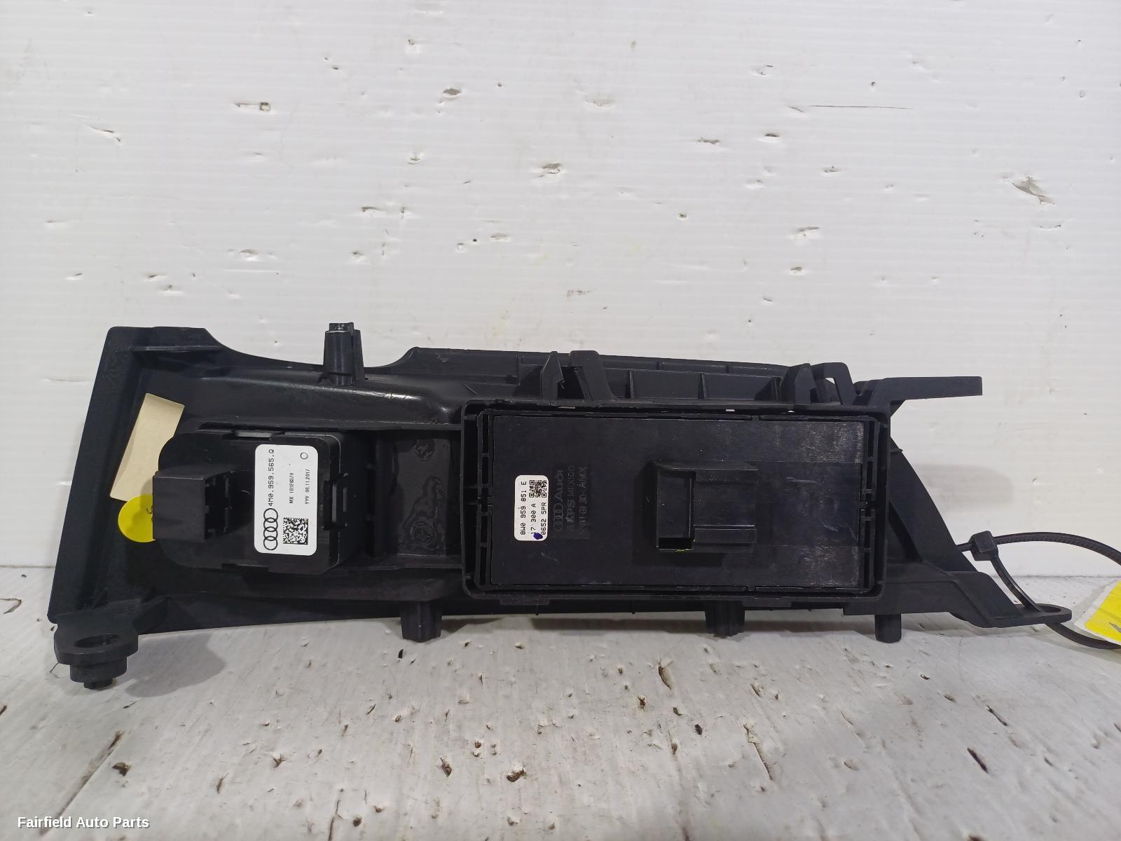 2017-2025 Audi Q5 Pwr Dr Wind Switch