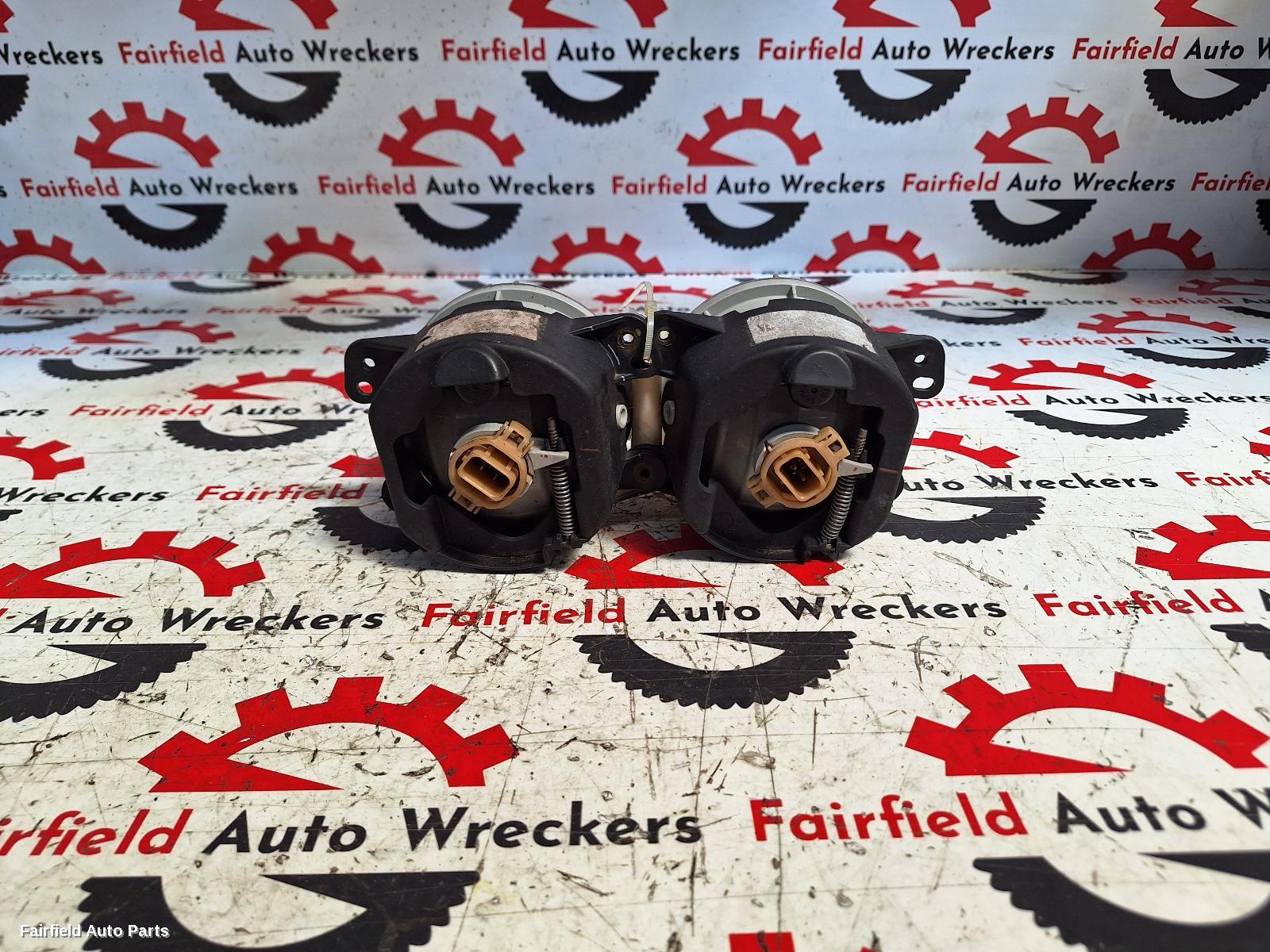 2016 Fiat Freemont Left Indicator Fog Side