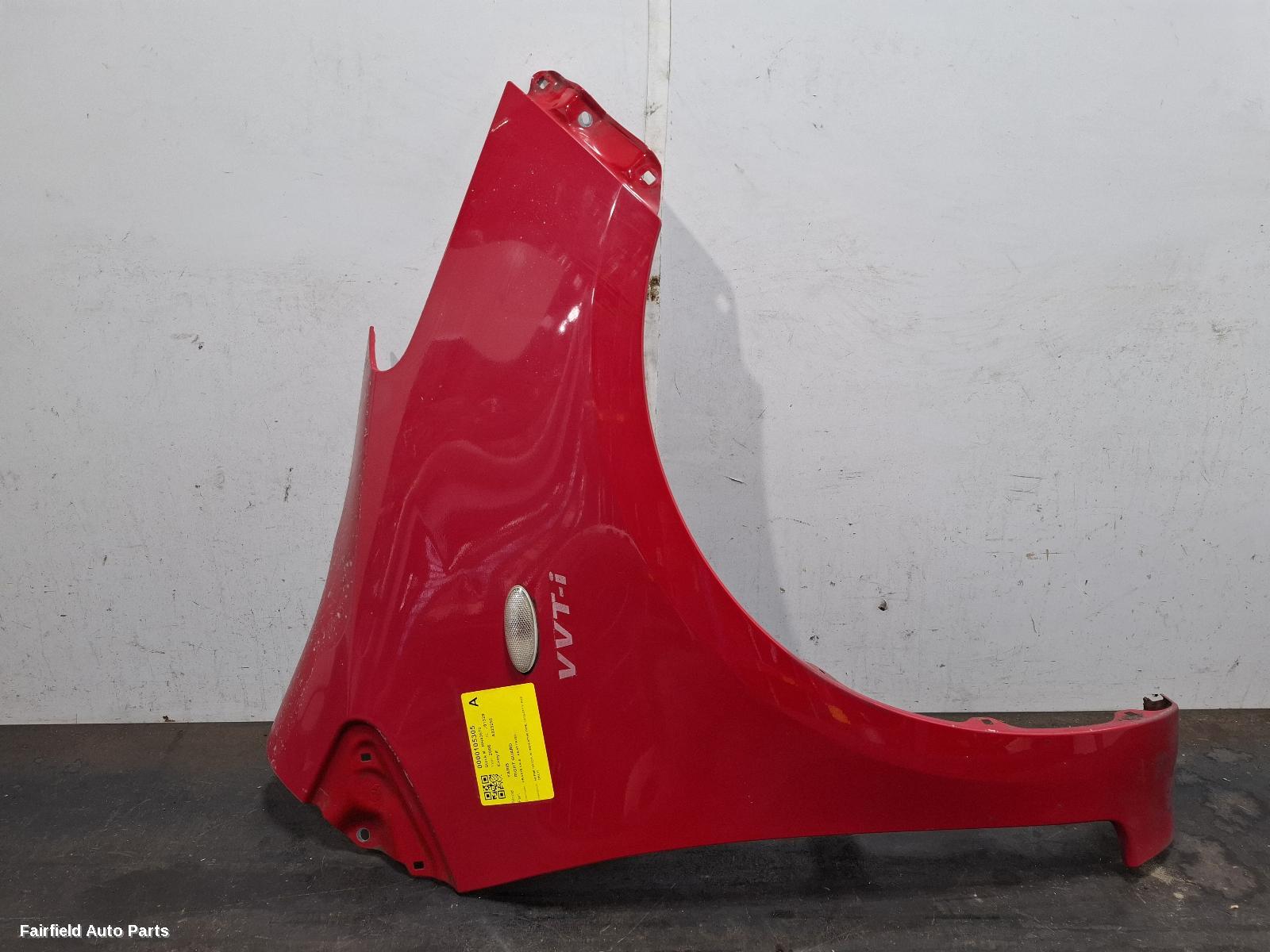 2006 Toyota Yaris Right Guard