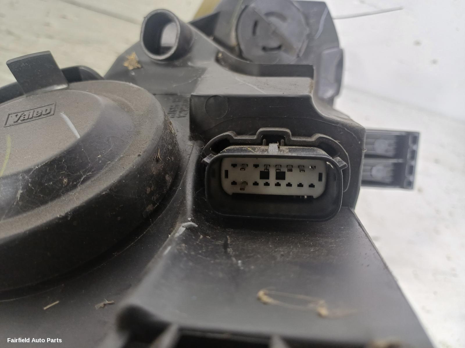2013-2019 Ford Fiesta Left Headlamp
