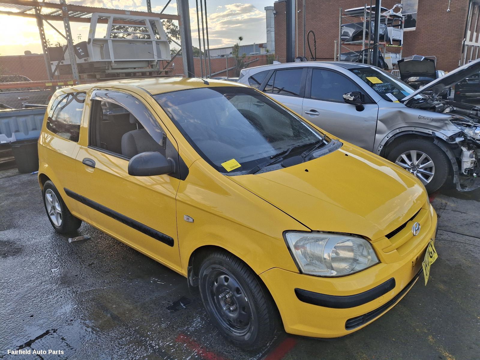 2003 Hyundai Getz Left Guard