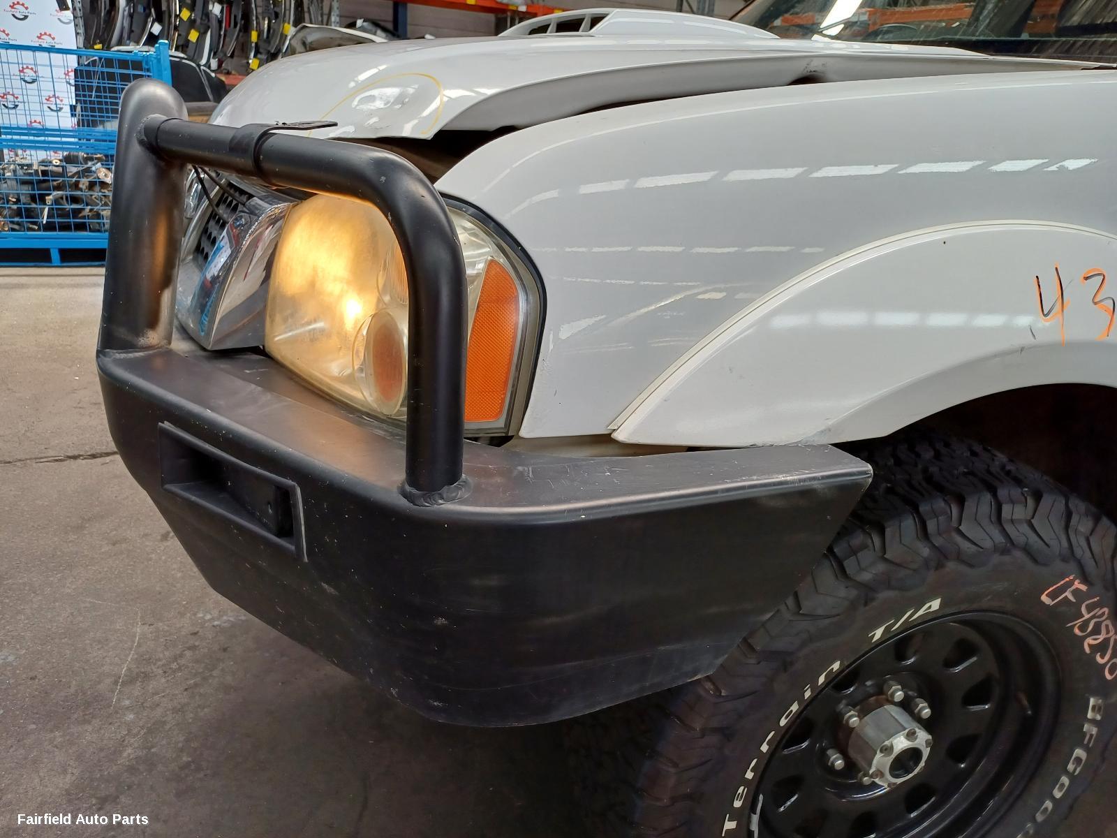 1997-2015 Nissan Navara Side Step Skirt