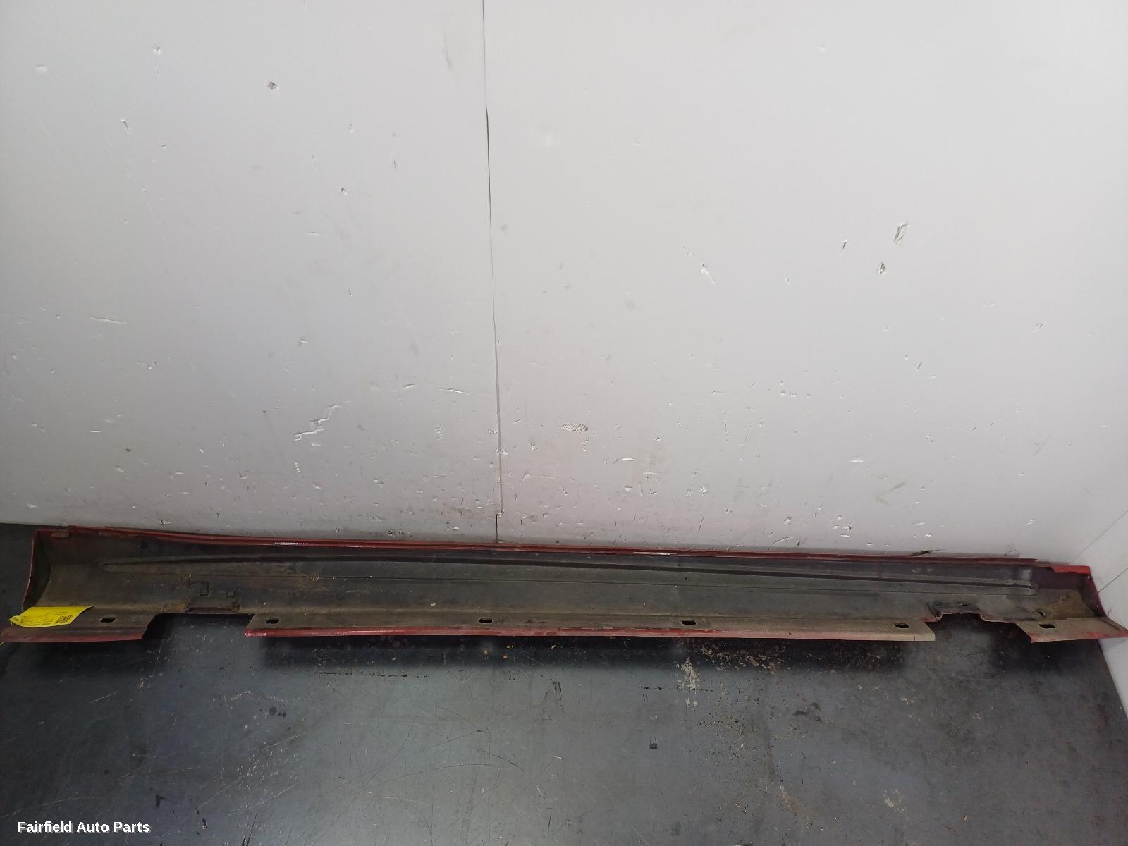 2012-2018 Mercedes A Class Side Step Skirt