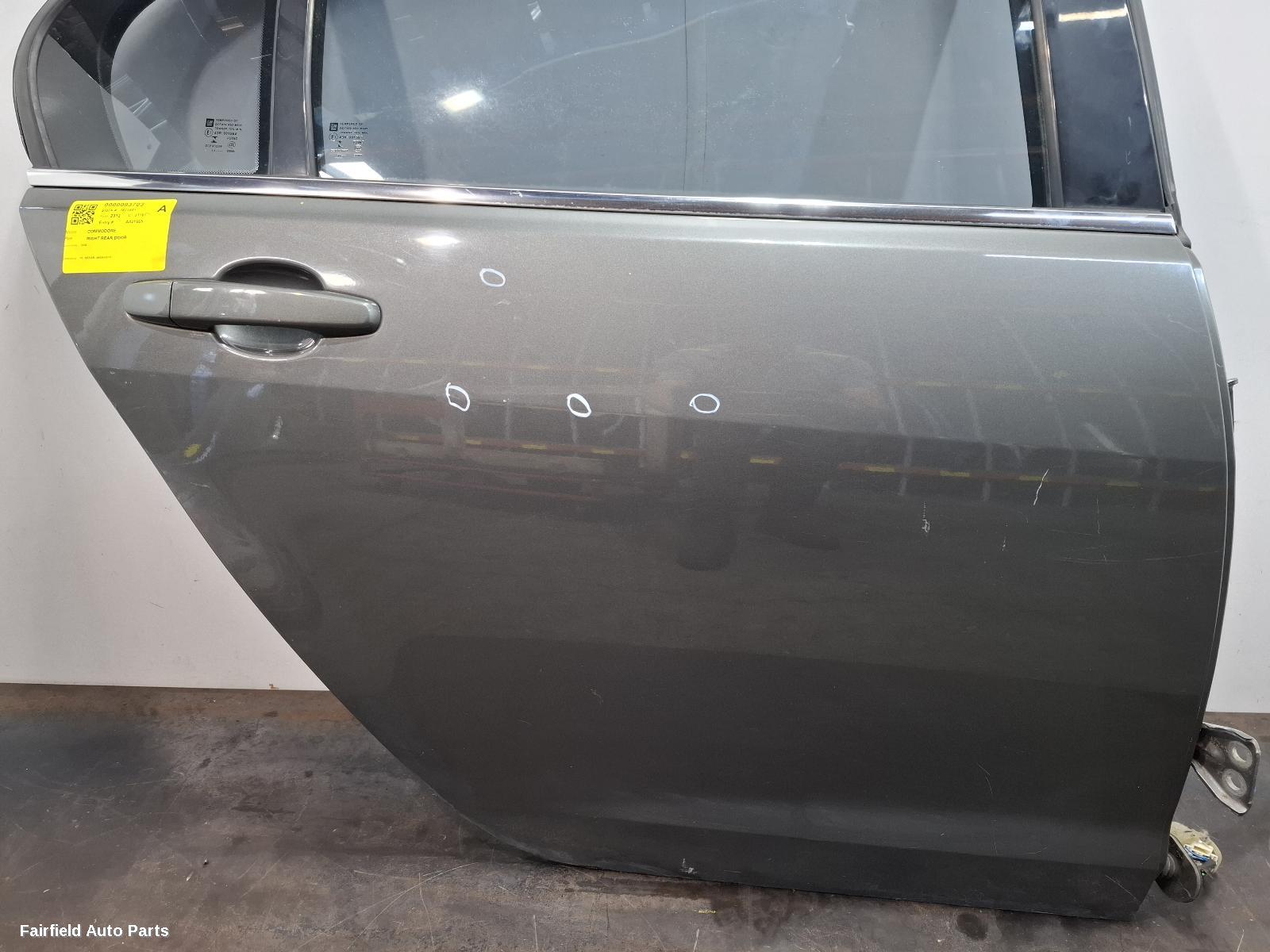 2006-2013 Holden Commodore Right Rear Door Sliding