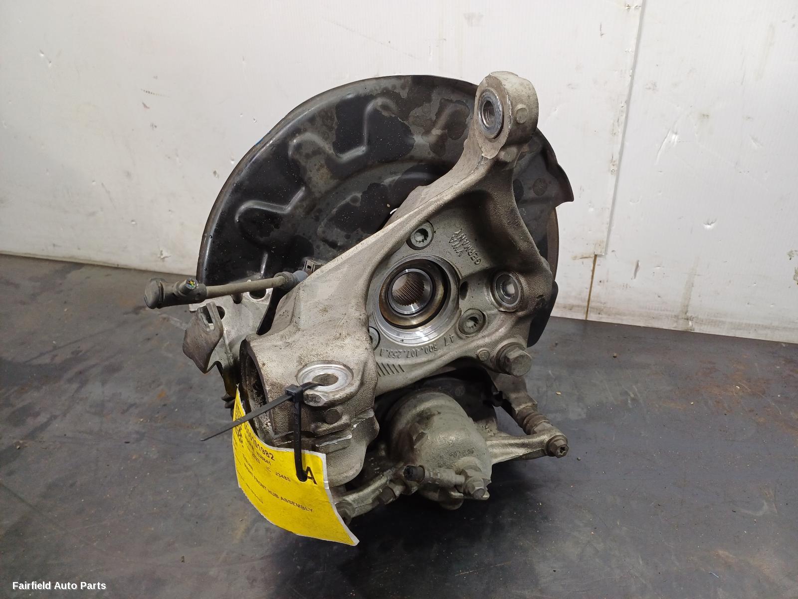2016-2024 Volkswagen Tiguan Right Front Hub Assembly