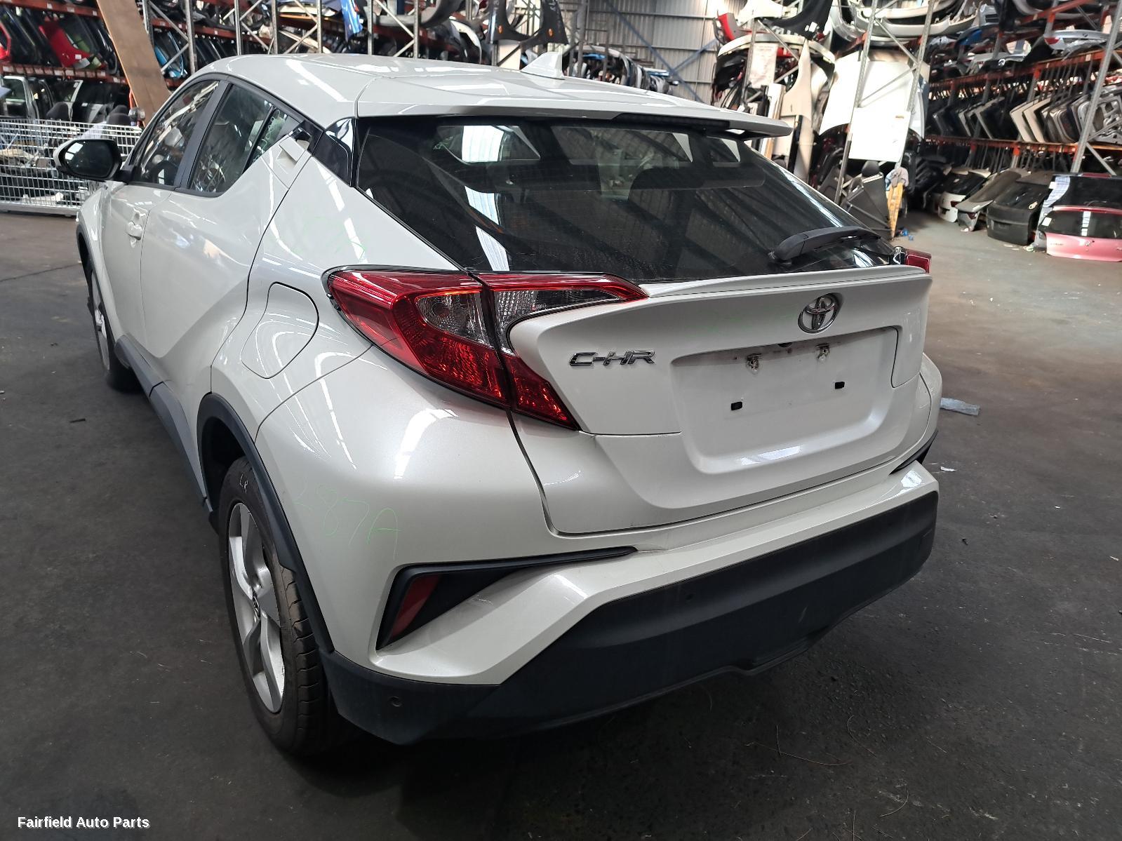 2017 Toyota C-hr Left Taillight
