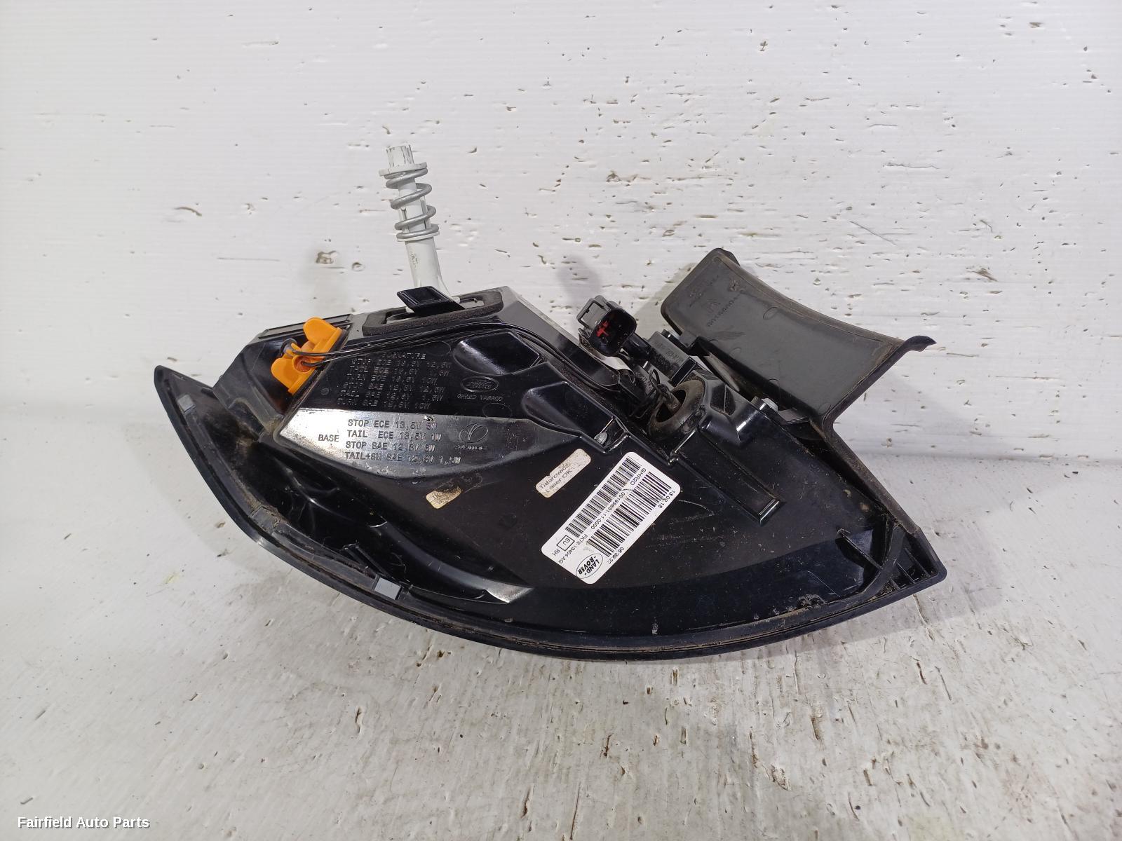 2015-2019 Land Rover Discovery Sport Right Taillight