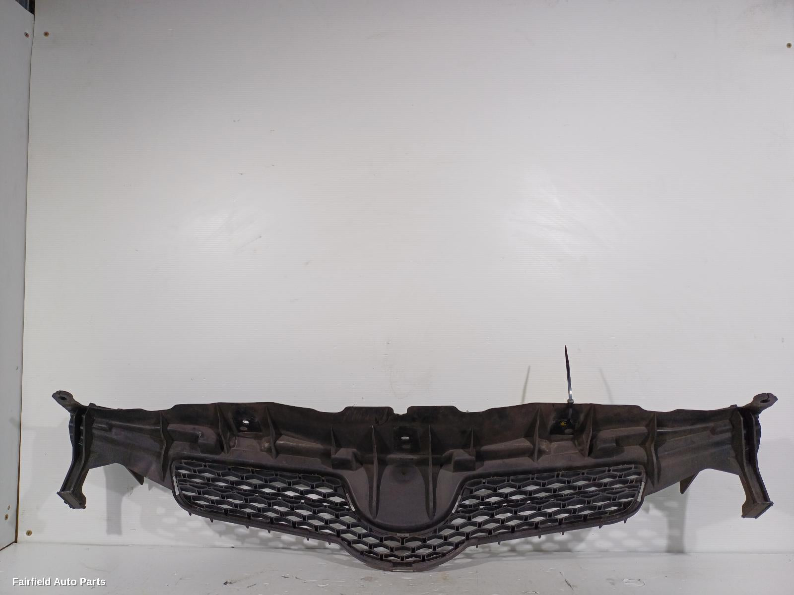 2007-2009 Toyota Corolla Grille