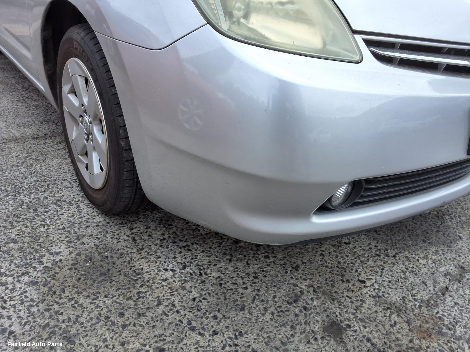 2005-2009 Toyota Prius Right Headlamp
