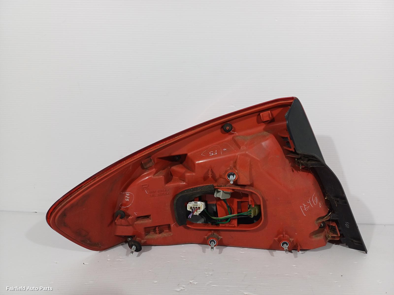 2004-2007 Nissan Skyline Right Taillight