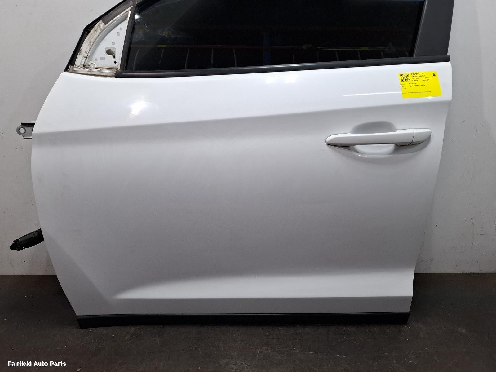 2015-2018 Hyundai Tucson Left Front Door