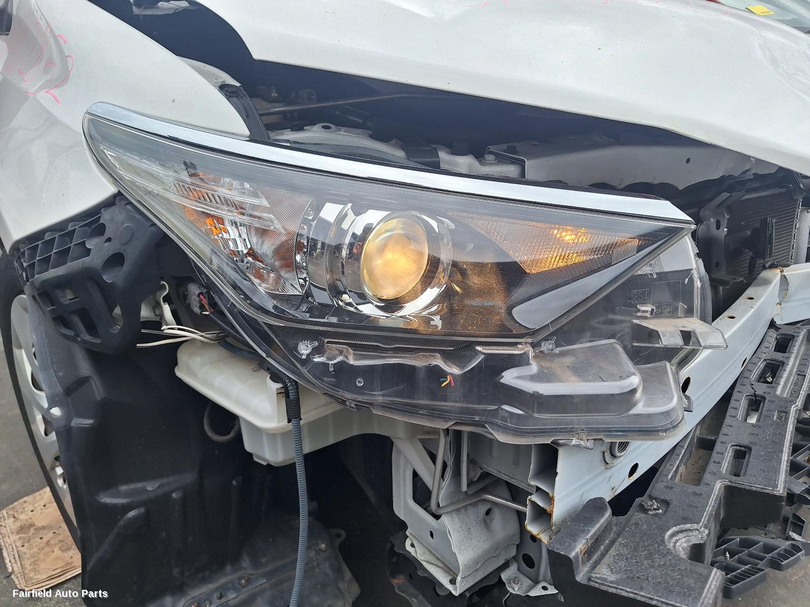 2015 Toyota Corolla Right Taillight