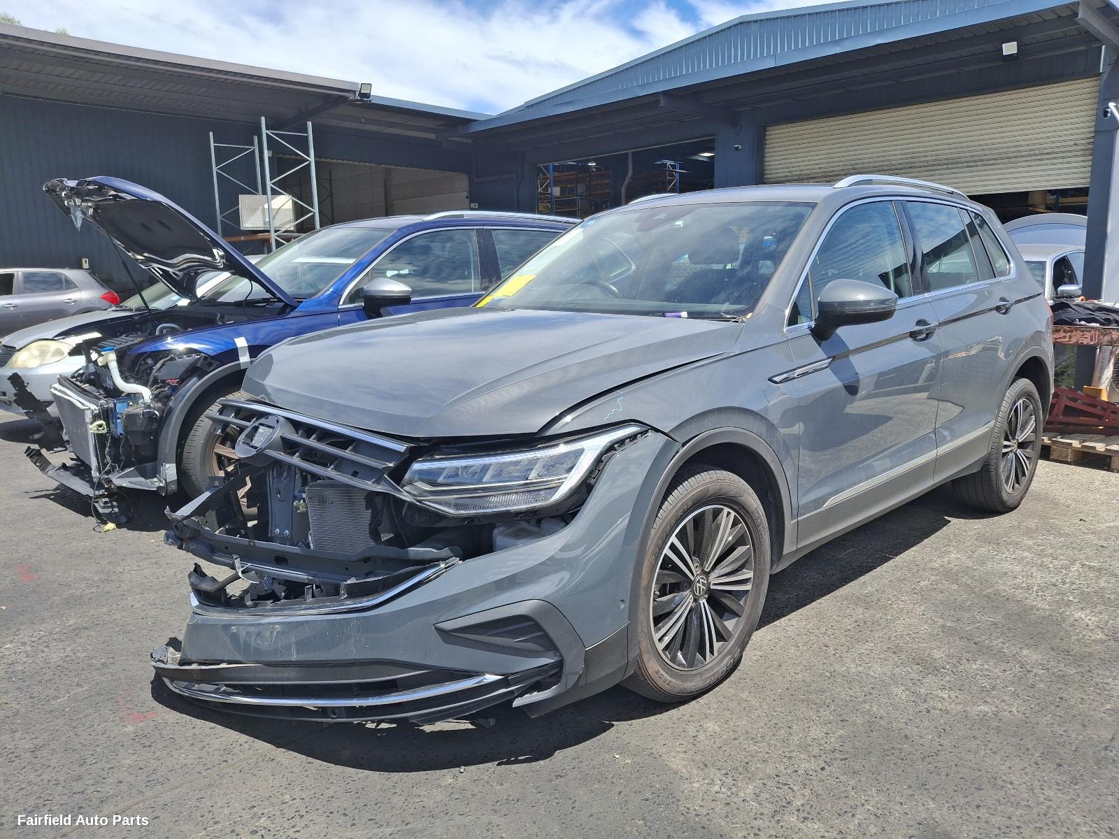 2023 Volkswagen Tiguan Rear Bumper