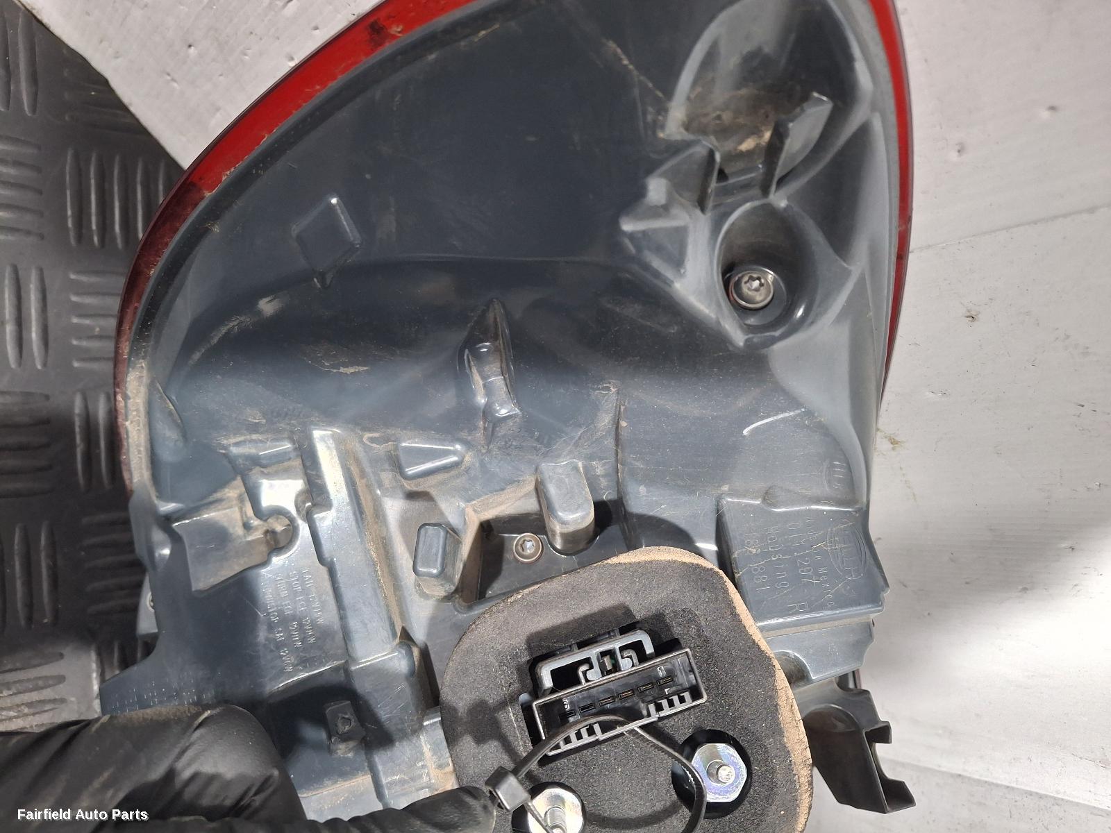 2013-2018 Bmw X5 Right Taillight