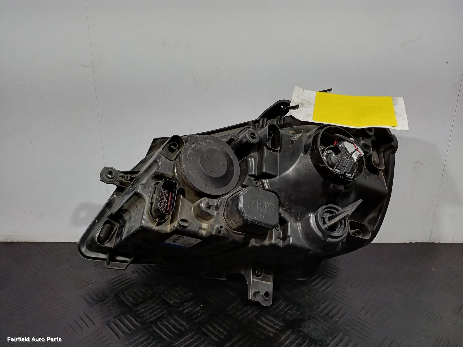 2005-2010 Volkswagen Polo Right Headlamp