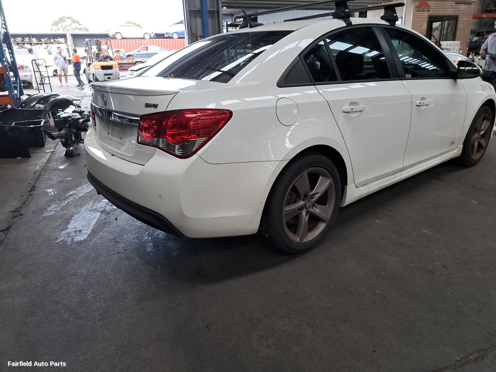 2016 Holden Cruze Grille
