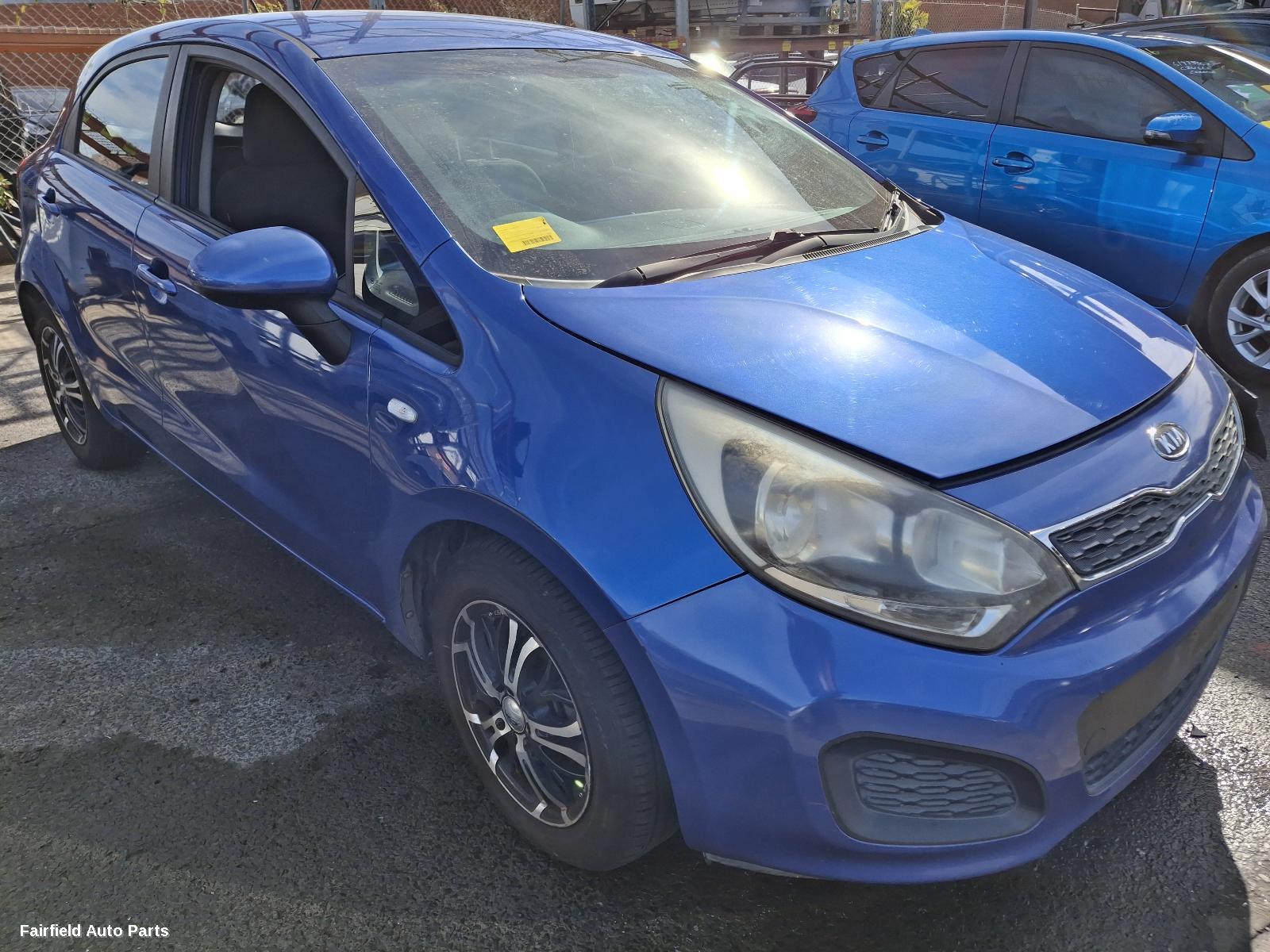 2012 Kia Rio Right Door Mirror