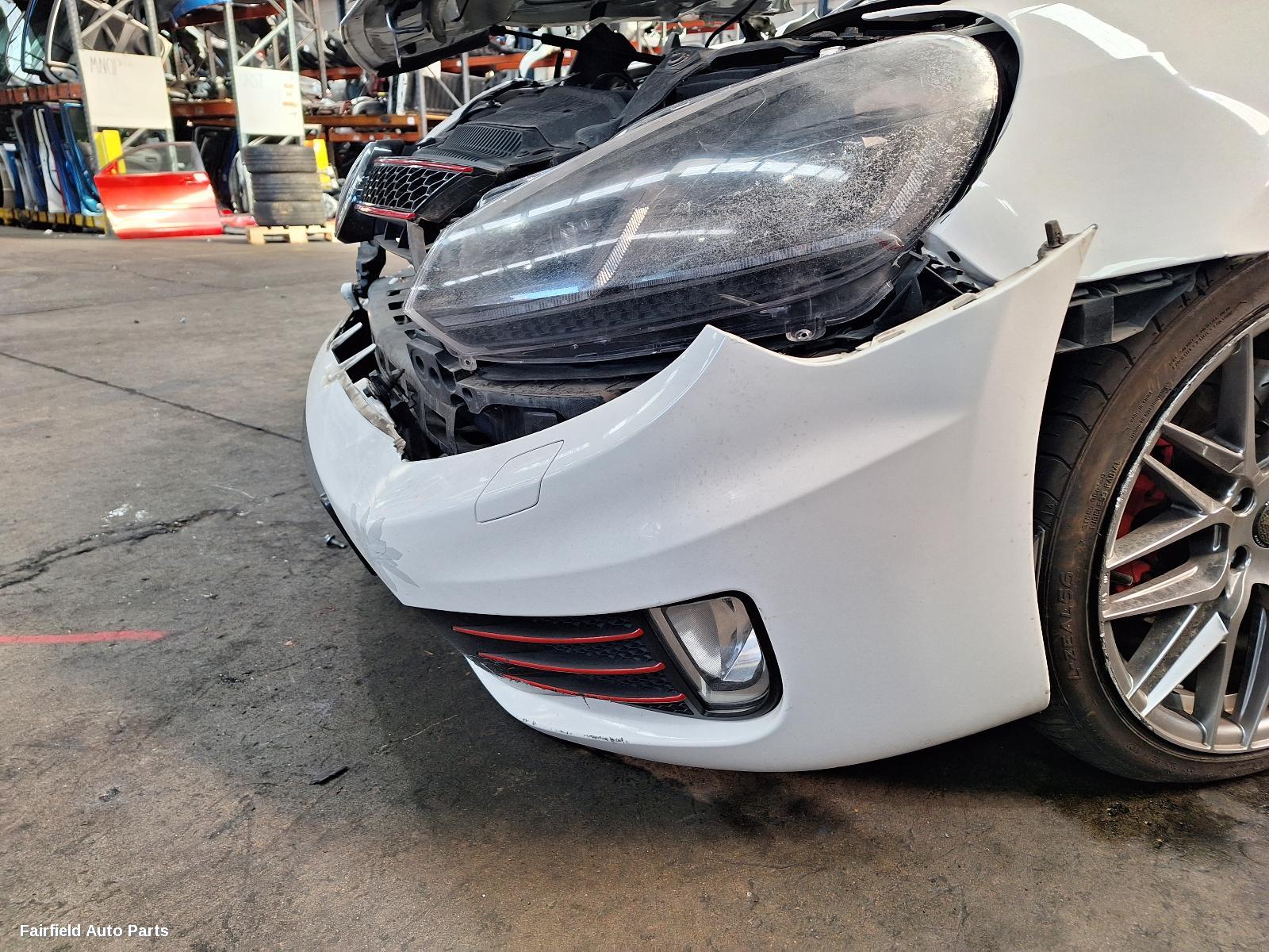 2010 Volkswagen Golf Right Front Strut